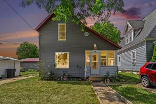 44 Highland Ave, Battle Creek, MI 49015 - Photo 1