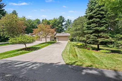 517 Tournament Circle #4, Muskegon, MI 49444 - Photo 3