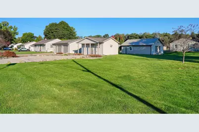 1304 Joseph Street, Jackson, MI 49202 - Photo 3