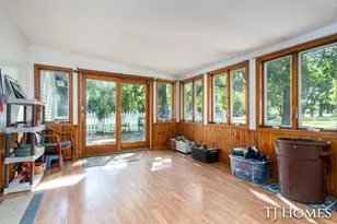 281 N Main St, Casnovia, MI 49318 - Photo 5