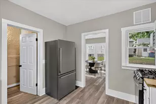 668 Alexander St SE, Grand Rapids, MI 49507 - Photo 19