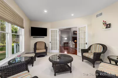 269 N Main Street, Rockford, MI 49341 - Photo 29
