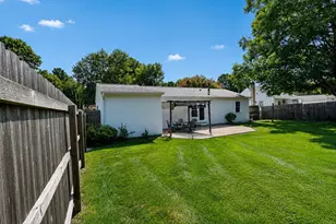 565 N Madison St, Marshall, MI 49068 - Photo 17