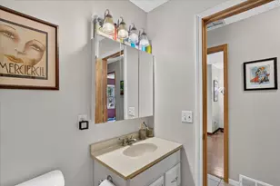 565 N Madison St, Marshall, MI 49068 - Photo 27
