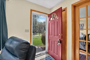 565 N Madison St, Marshall, MI 49068 - Photo 7
