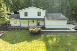 2198 Trillium Ln NW, Grand Rapids, MI 49534 - Photo 33