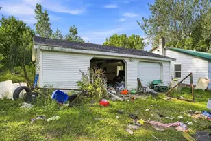 22850 V-Drive N, Olivet, MI 49076 - Photo 3