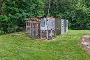 3712 S Pipestone Rd, Sodus, MI 49126 - Photo 27
