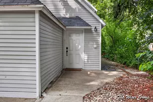 748 North Ave NE, Grand Rapids, MI 49503 - Photo 13