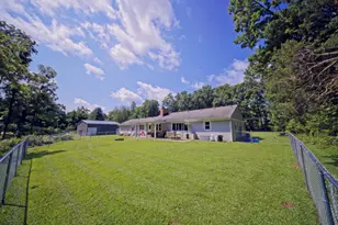 15783 Portage Rd, Vicksburg, MI 49097 - Photo 13