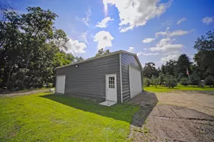 15783 Portage Rd, Vicksburg, MI 49097 - Photo 9