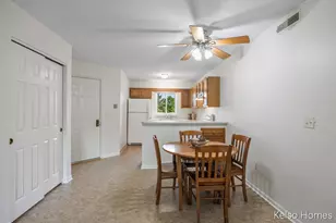3410 Devonwood Hills NE, Grand Rapids, MI 49525 - Photo 5