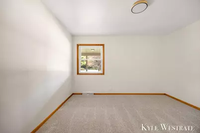 1752 Lake Michigan Drive NW, Grand Rapids, MI 49504 - Photo 21