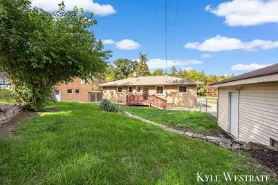 1752 Lake Michigan Drive NW, Grand Rapids, MI 49504 - Photo 33