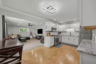 3308 Grafton St, Lake Orion, MI 48359 - Photo 5
