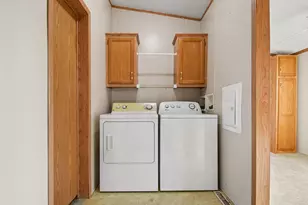 546 Wall St, Ionia, MI 48846 - Photo 19