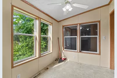 546 Wall Street, Ionia, MI 48846 - Photo 13