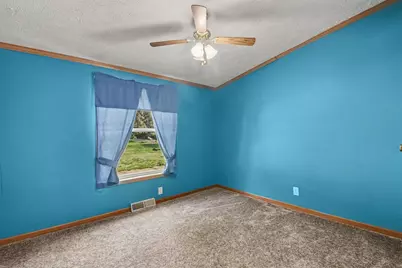 546 Wall Street, Ionia, MI 48846 - Photo 15