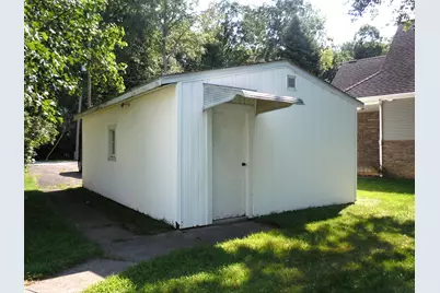 327 Kope Kon Point, Coldwater, MI 49036 - Photo 3