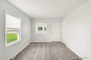 427 Hopson St NE, Grand Rapids, MI 49503 - Photo 5