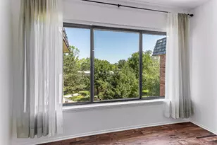 2126 Pauline Blvd, Ann Arbor, MI 48103 - Photo 11