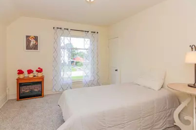 102 Pine Street, Paw Paw, MI 49079 - Photo 19