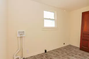 102 Pine St, Paw Paw, MI 49079 - Photo 17