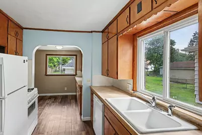 547 N Pleasant Street, Jackson, MI 49202 - Photo 9