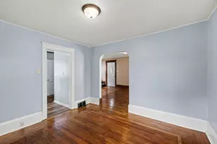 547 N Pleasant St, Jackson, MI 49202 - Photo 7