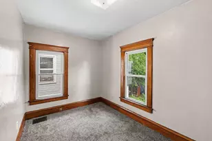 547 N Pleasant St, Jackson, MI 49202 - Photo 19