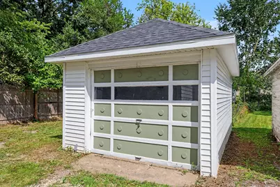 547 N Pleasant Street, Jackson, MI 49202 - Photo 27