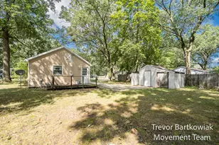 2948 Valley St, Muskegon, MI 49444 - Photo 3