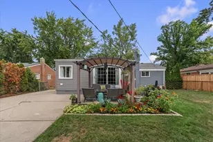 16943 Elizabeth St, Beverly Hills, MI 48025 - Photo 33