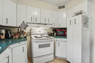 1711 Colby Ave, Kalamazoo, MI 49004 - Photo 9