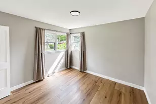 6060 Twilight Ave, Kalamazoo, MI 49048 - Photo 7