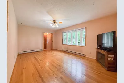 28493 Downey Street, Dowagiac, MI 49047 - Photo 9