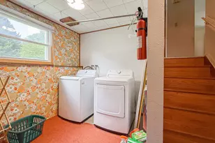 28493 Downey St, Dowagiac, MI 49047 - Photo 23