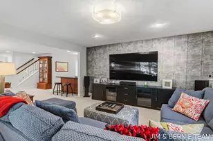2295 Timberlee Dr, Holland, MI 49424 - Photo 57