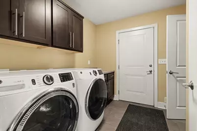 631 Marketplace Boulevard, Kalamazoo, MI 49001 - Photo 17