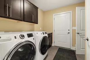 631 Marketplace Blvd, Kalamazoo, MI 49001 - Photo 17