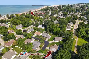 104 Orchard Dr, South Haven, MI 49090 - Photo 3