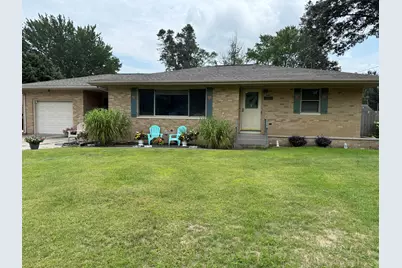 925 Wendover Boulevard, Norton Shores, MI 49441 - Photo 1