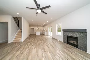 11200 Tremont Ln, Plymouth, MI 48170 - Photo 9