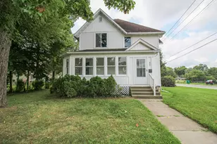 822 N Main St, Three Rivers, MI 49093 - Photo 11