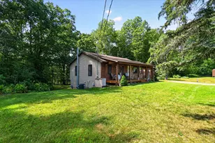 10077 Maple Hill Rd, Howard City, MI 49329 - Photo 3