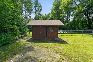 10077 Maple Hill Rd, Howard City, MI 49329 - Photo 57