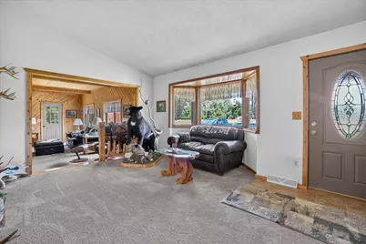 10077 Maple Hill Road, Howard City, MI 49329 - Photo 7