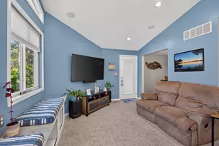165 Hawthorne Dr, Brooklyn, MI 49230 - Photo 23