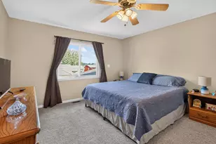 165 Hawthorne Dr, Brooklyn, MI 49230 - Photo 35