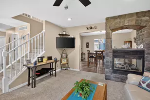 165 Hawthorne Dr, Brooklyn, MI 49230 - Photo 5
